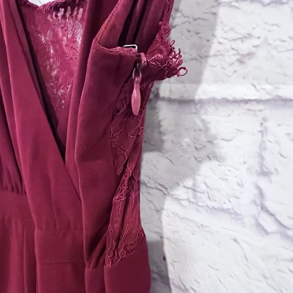 Lulu’s Women's Burgundy Kiska Lace Back‎ Wide Leg Jumpsuit side Pockets Medium - Picture 9 of 16